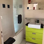 Duplex Du *